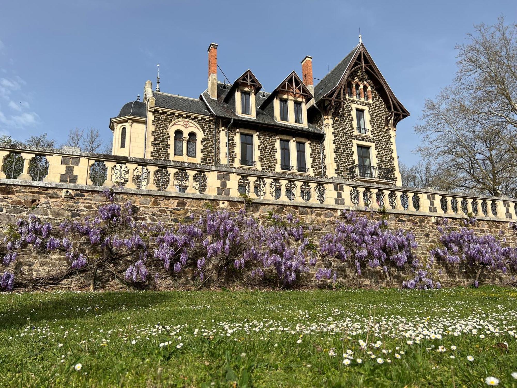 Manoir Des Reves Sauvages Parentignat