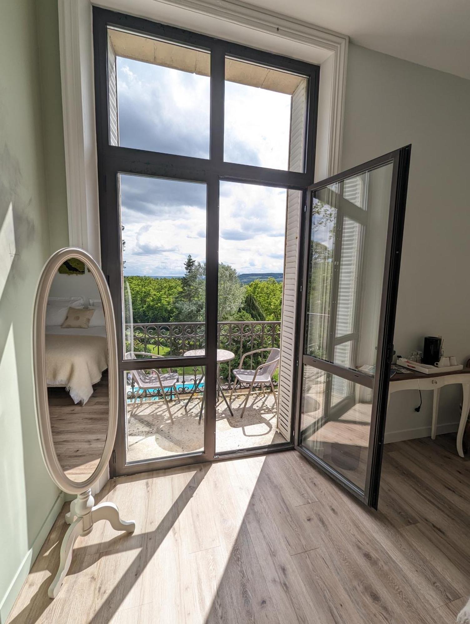 Manoir Des Reves Sauvages Parentignat
